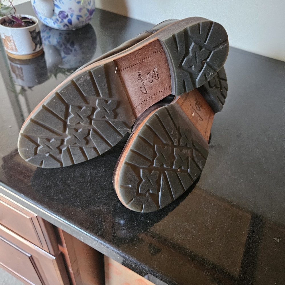 Clark's 👞 - Picture 2 of 2